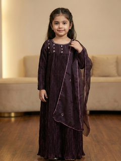 Mini Elara - Emeralds 