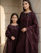 Mini Elara - Emeralds 