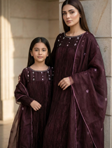 Mini Elara - Emeralds 