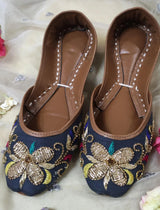Grey Embellished Khussa - Emeralds 