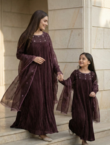 Mini Elara - Emeralds 