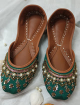 Green Nawabi Khussa - Emeralds 