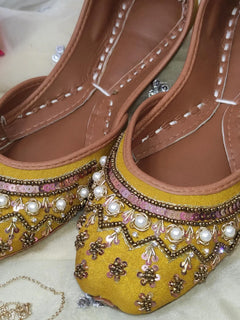 Yellow Nawabi Khussa - Emeralds 