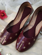 Maroon Zari Pure Leather Khussa - Emeralds 