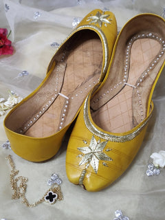 Yellow Tilla Pure Leather Khussa - Emeralds 