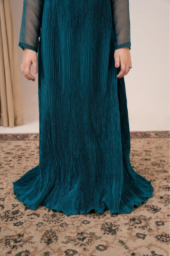 Stylish girls outfit by Jewel of Alara – luxury kids clothing brand in Pakistan