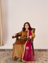 Golden Radiance kids couture – magenta dupatta with crushed silk design