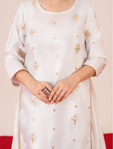 Starburst white silk ensemble – luxury embroidered women’s dress in Pakistan