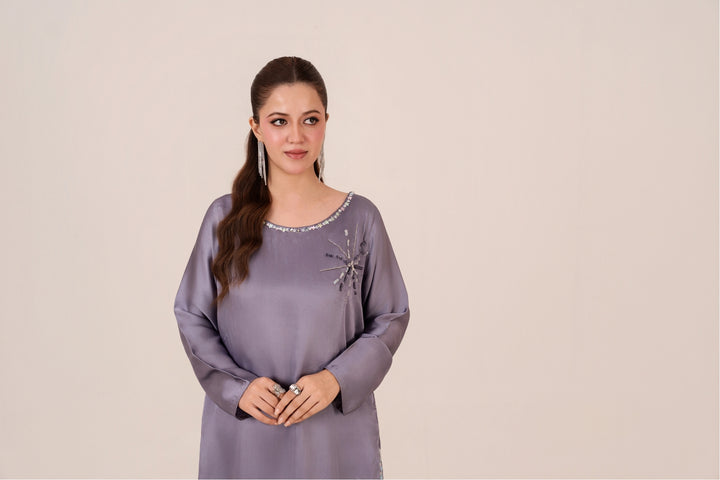 Luxury Pakistani dress – Lunar formal wear for festive occasions