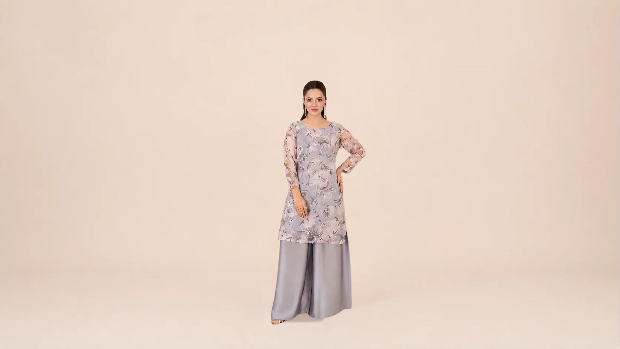 WOMEN COLLECTION